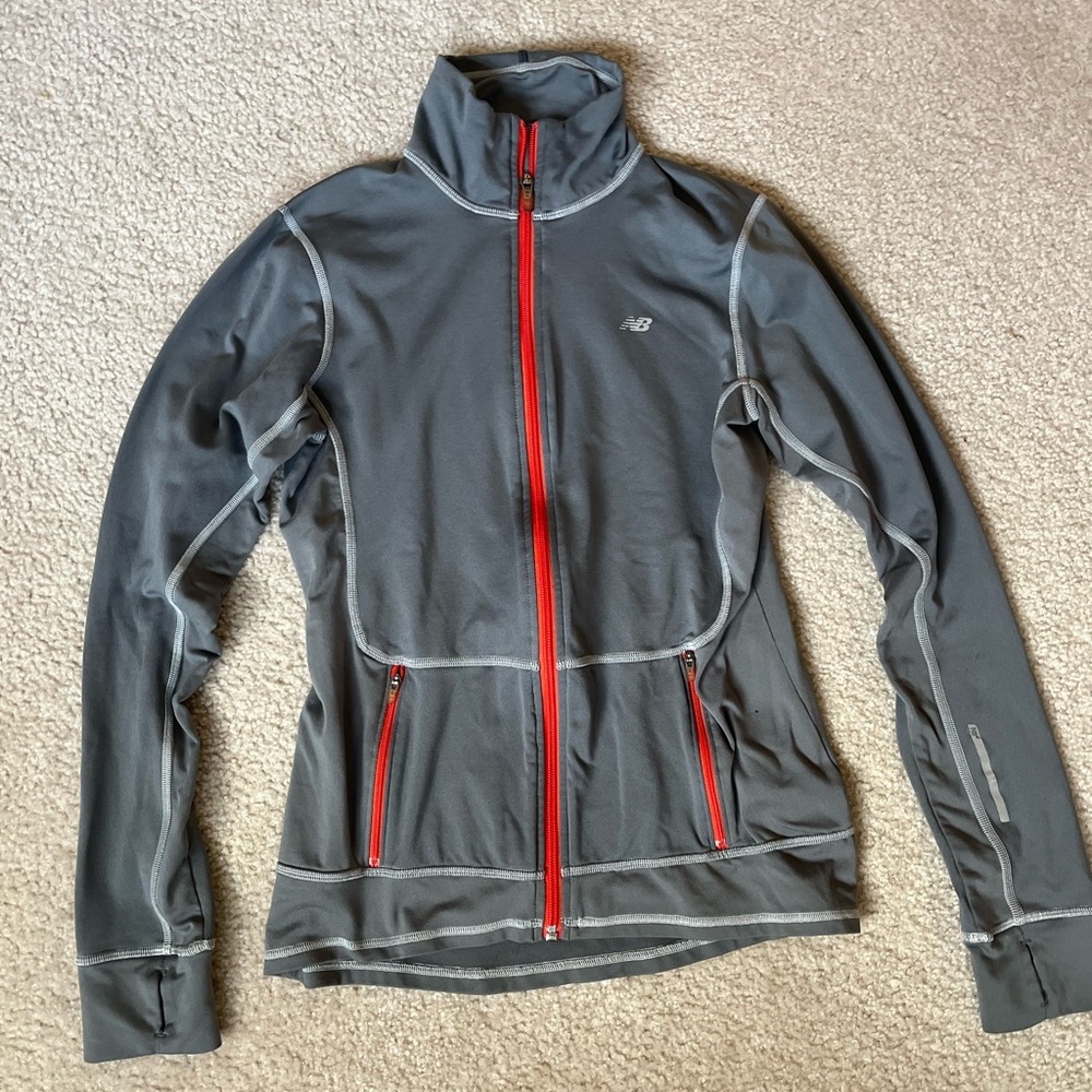 New balance zip up